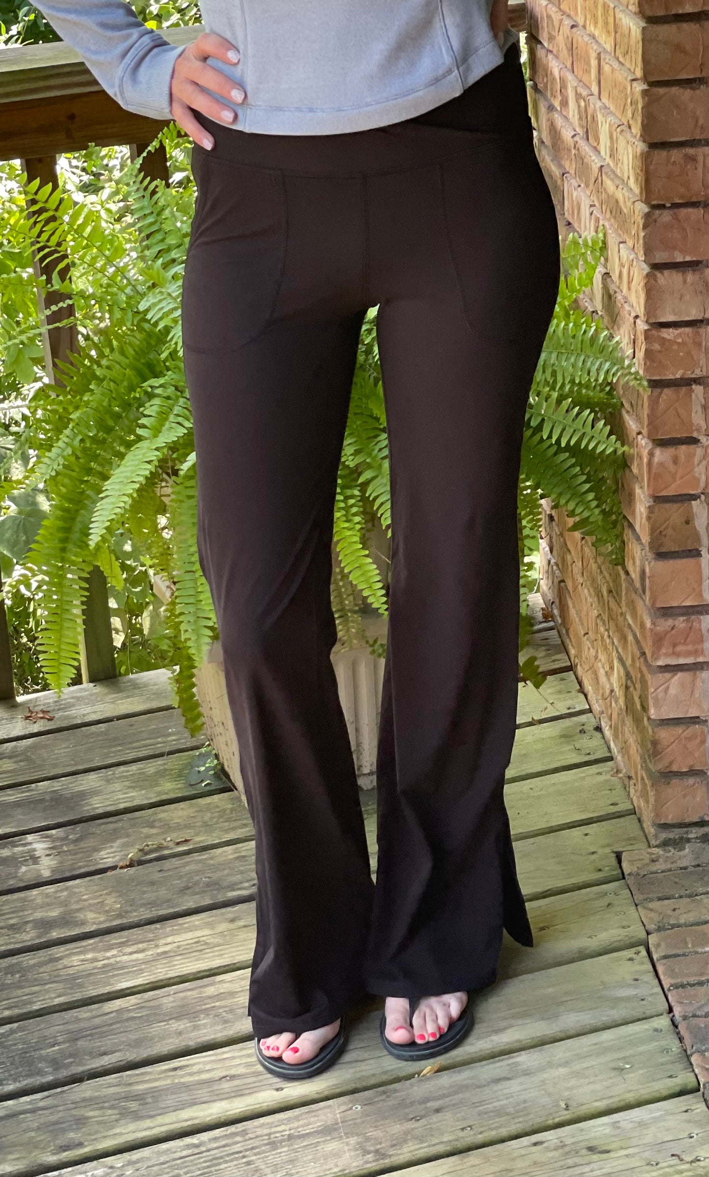 Black flared yoga pants