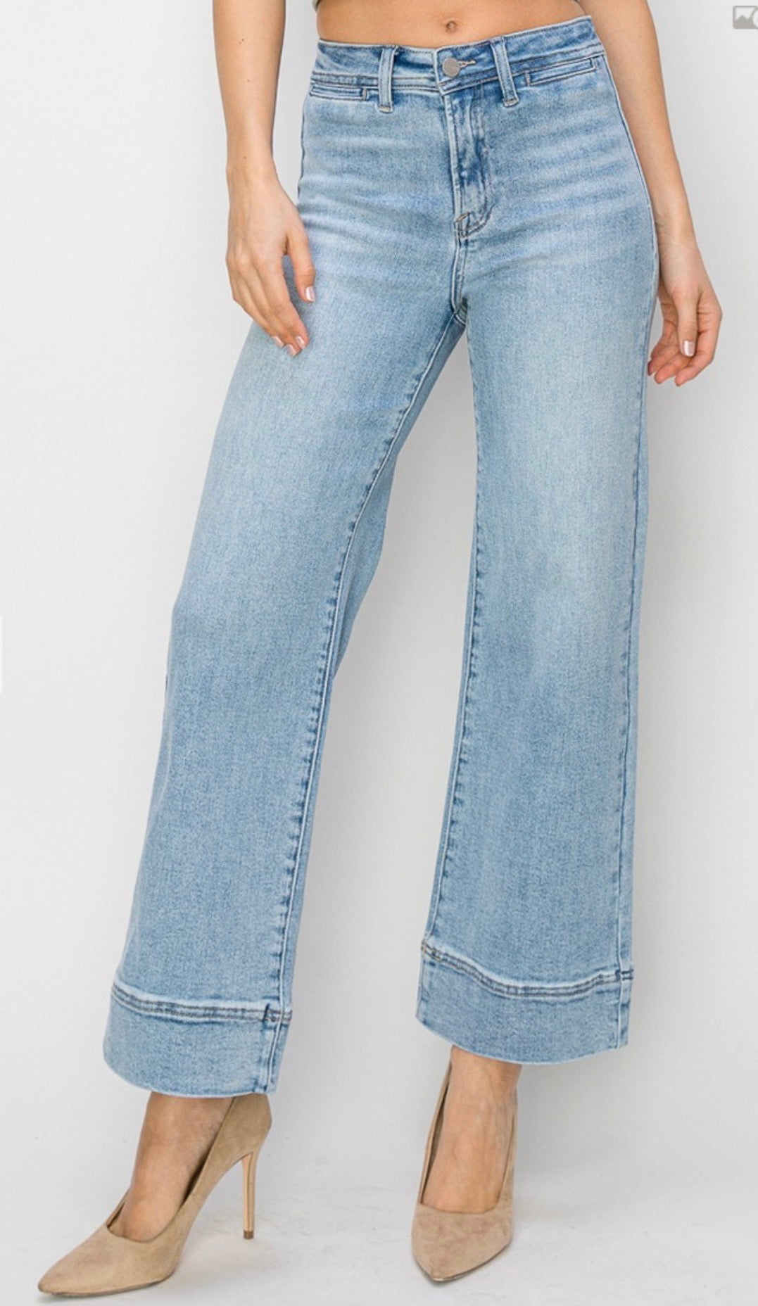 Risen Light Wash Cropped Jean
