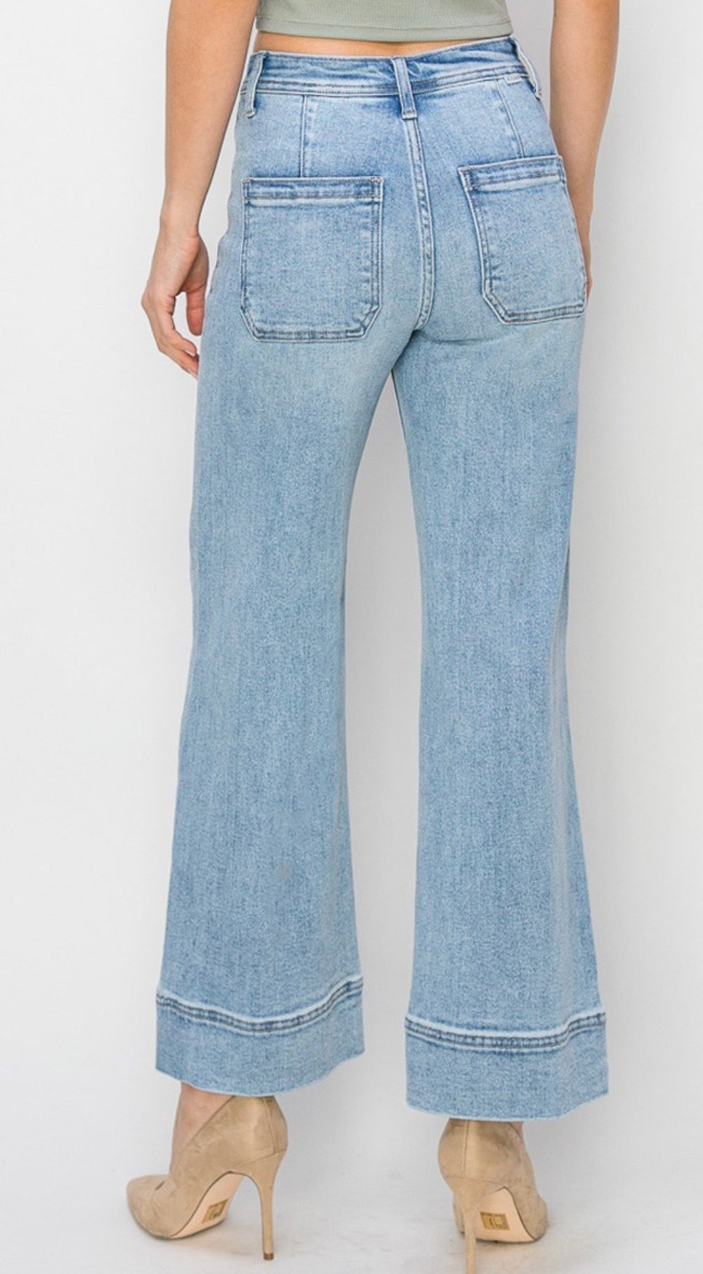 Risen Light Wash Cropped Jean