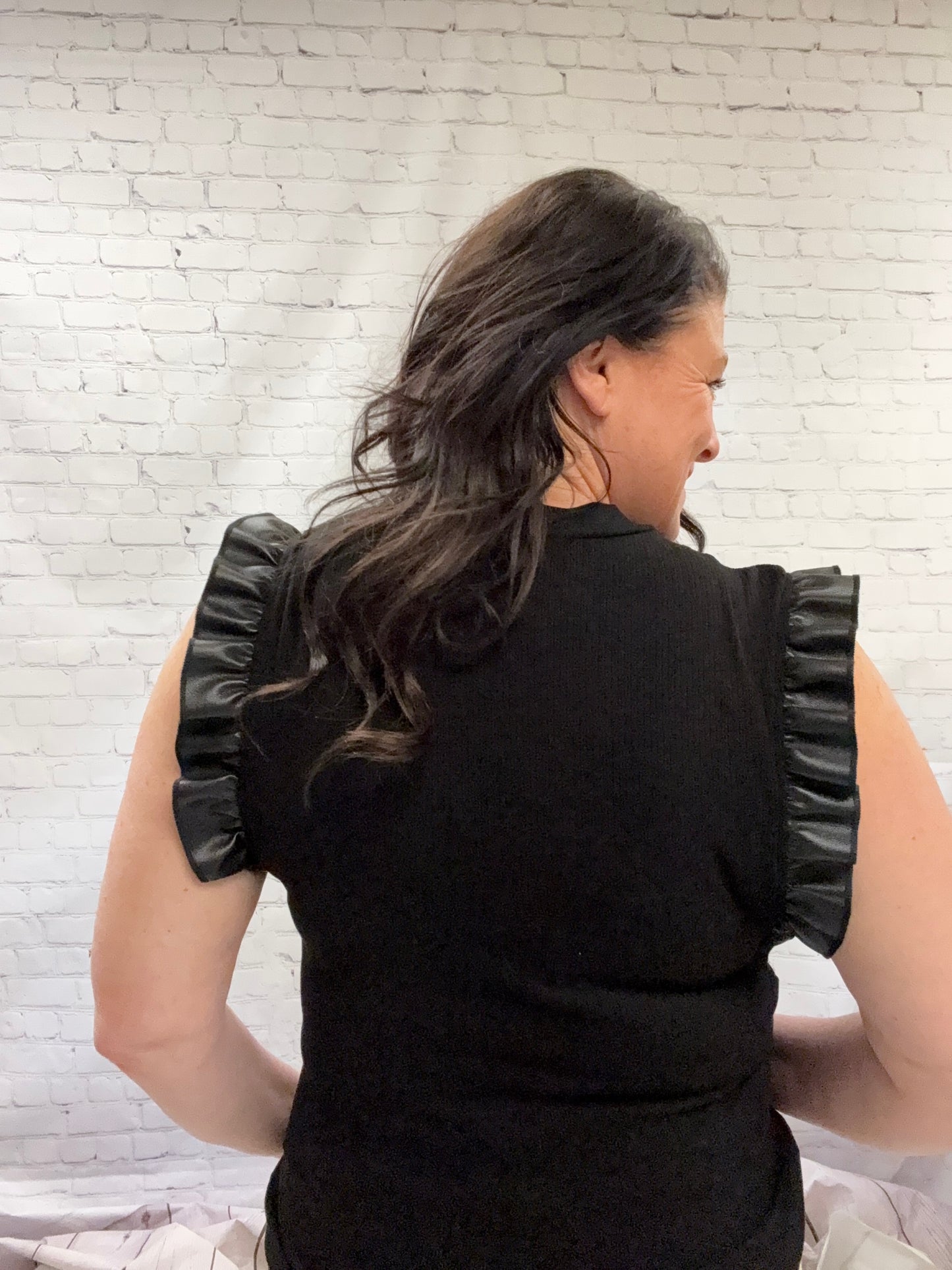 Ribbed Leather Ruffle Sleeves