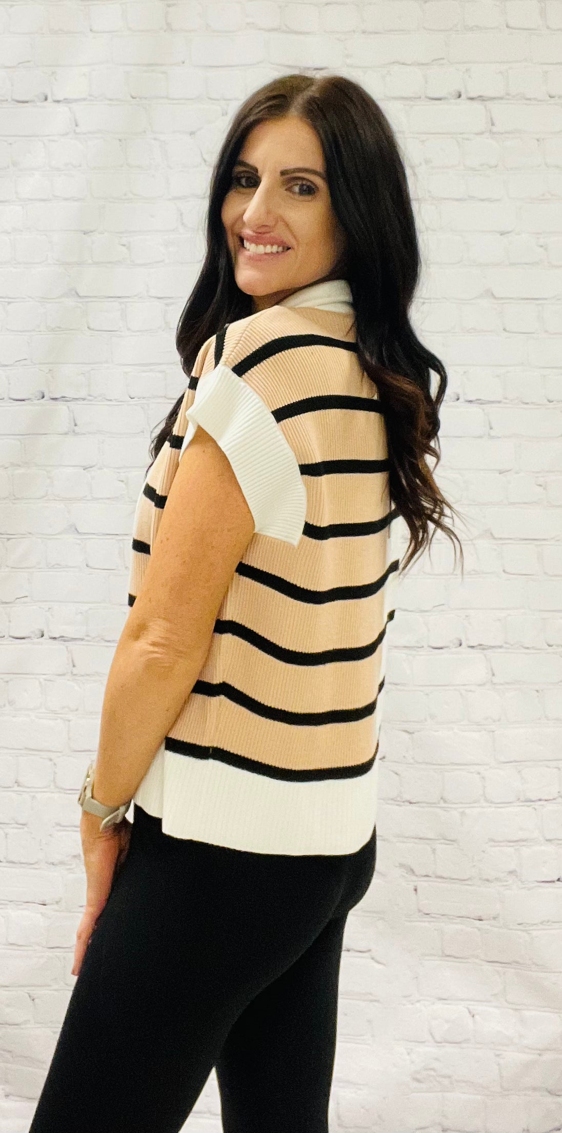 PLUS SIZE Short Sleeve Soft Ribbed 1/4 Zip