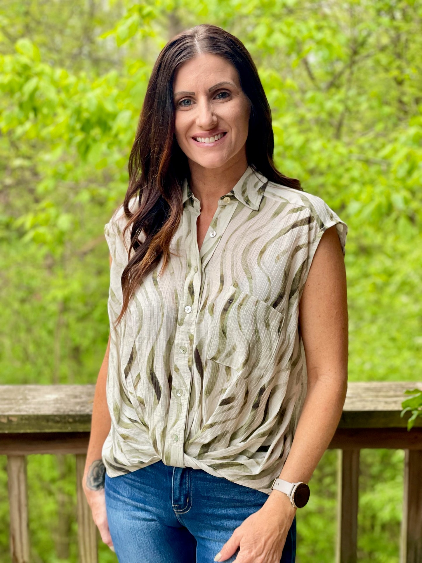 Twist-Front Nature Wave Top