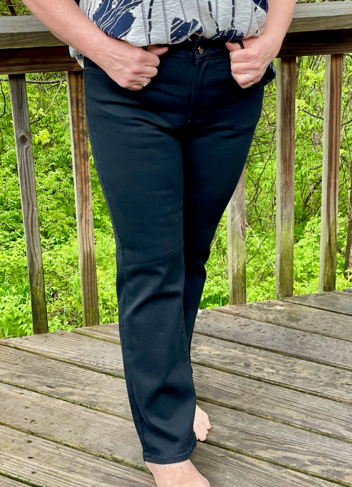 Risen Black Mid-Rise Straight Leg Jeans