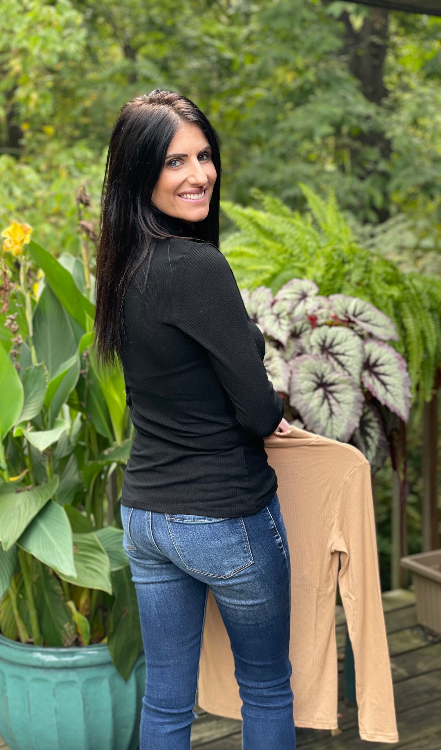 Long sleeve ribbed shirt