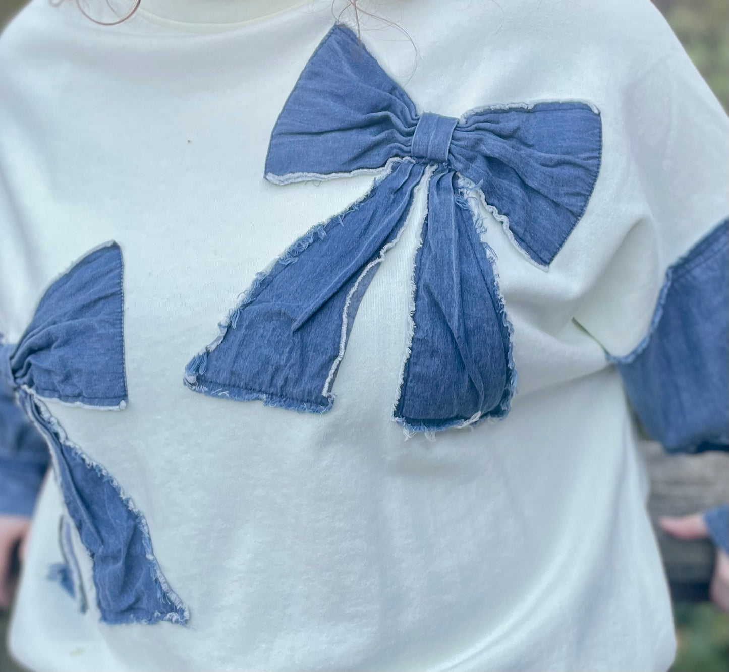 Blue Bow sweatshirt