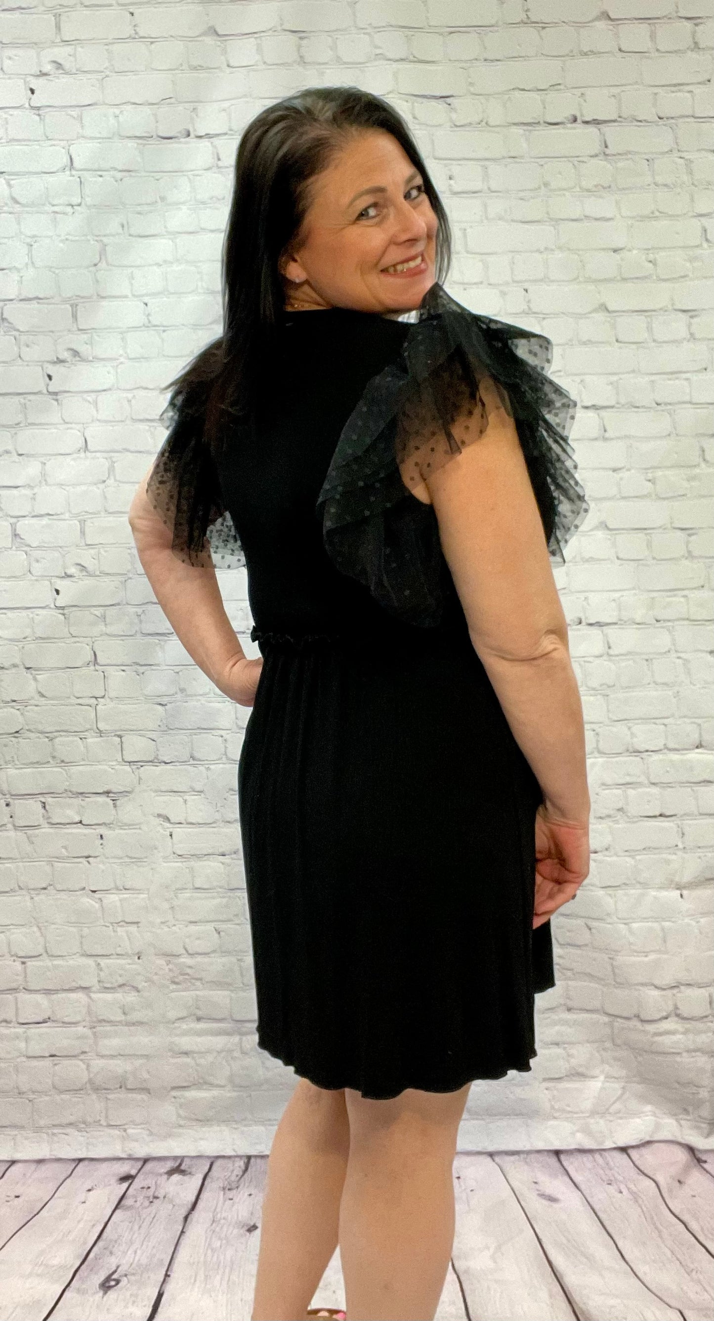 Frilly sleeve dress