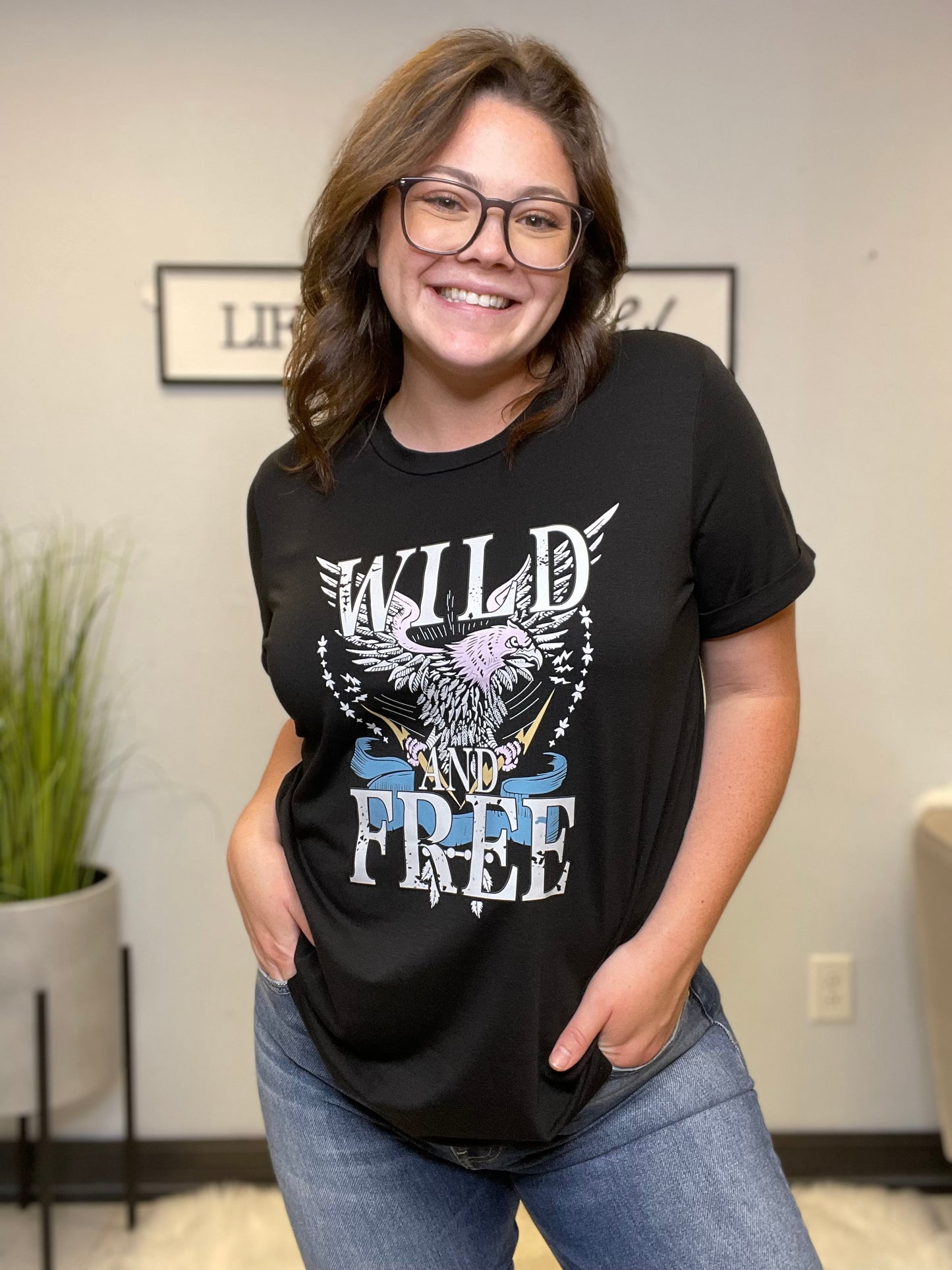 Wid and free shirt