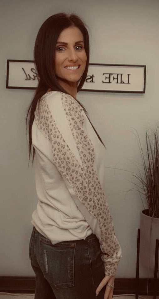 BEIGE W/ LEAPARD PRINT DETAIL