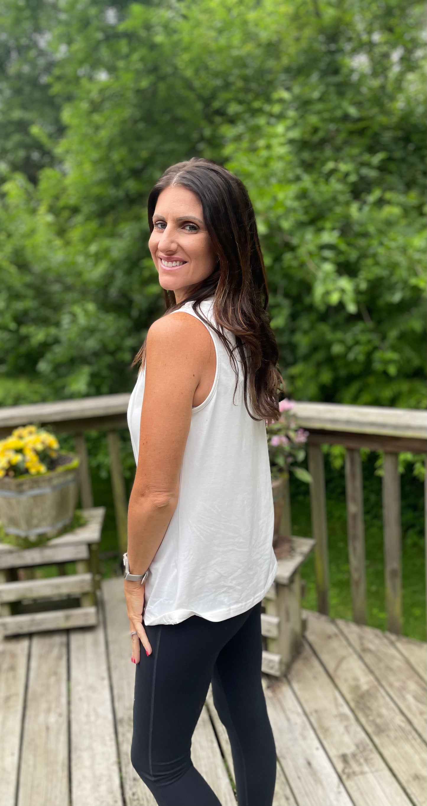 White Detail Tank