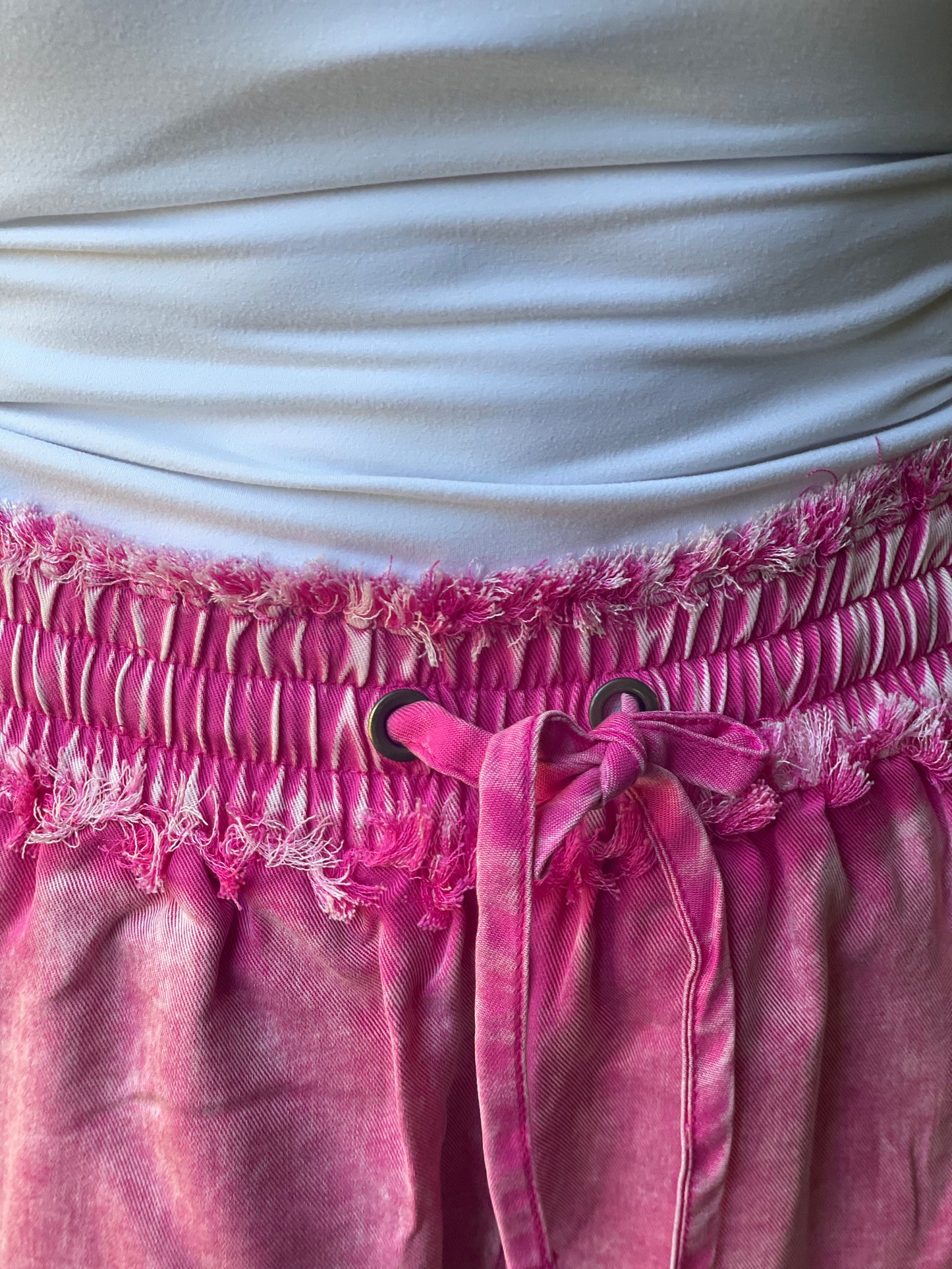 The Breezy Days Shorts - PINK