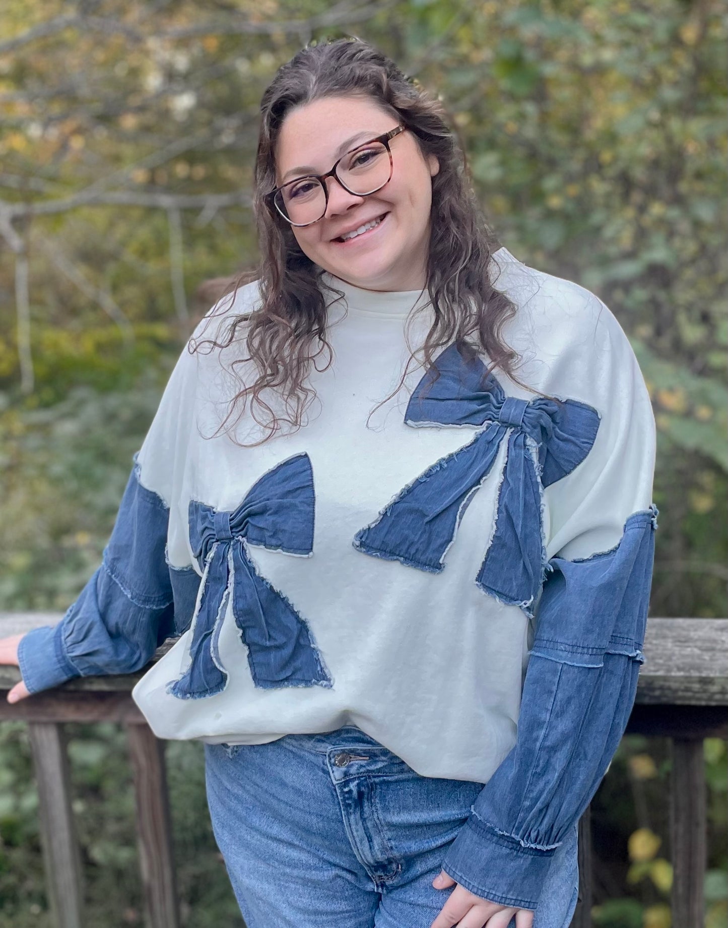 Blue Bow sweatshirt