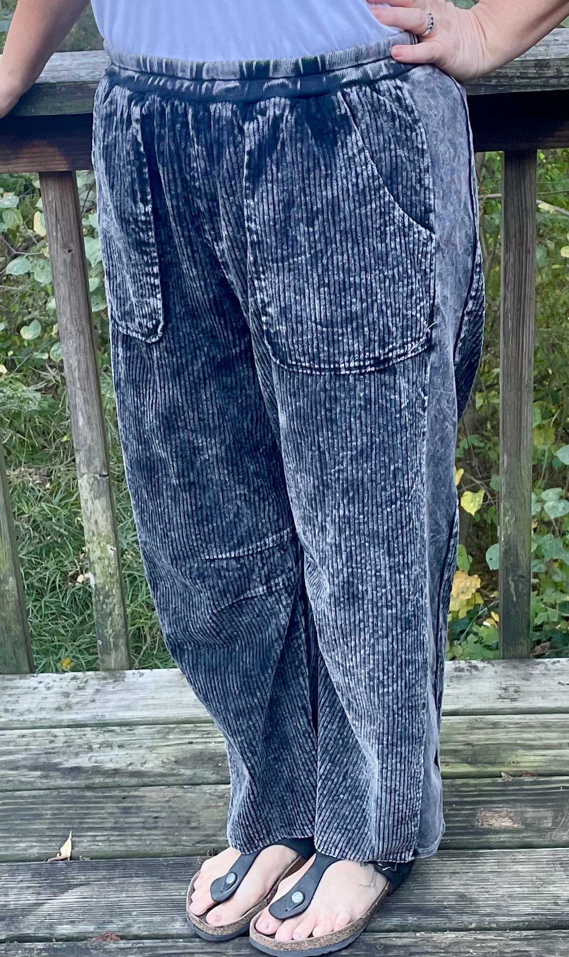 Ash Washed Cordory Pants
